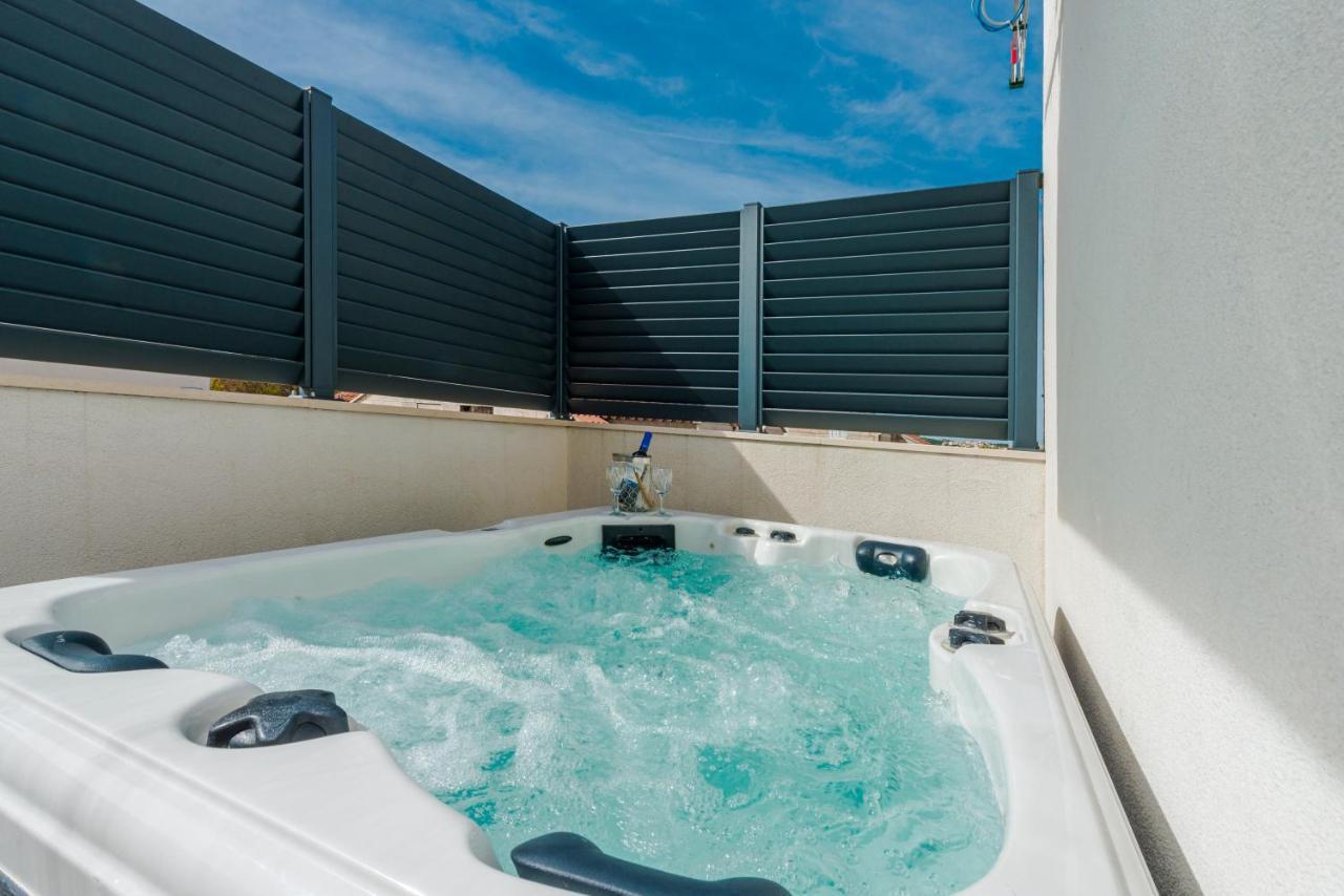 New Deluxe Jacuzzi Apartment Ana Dubrovnik Exterior photo